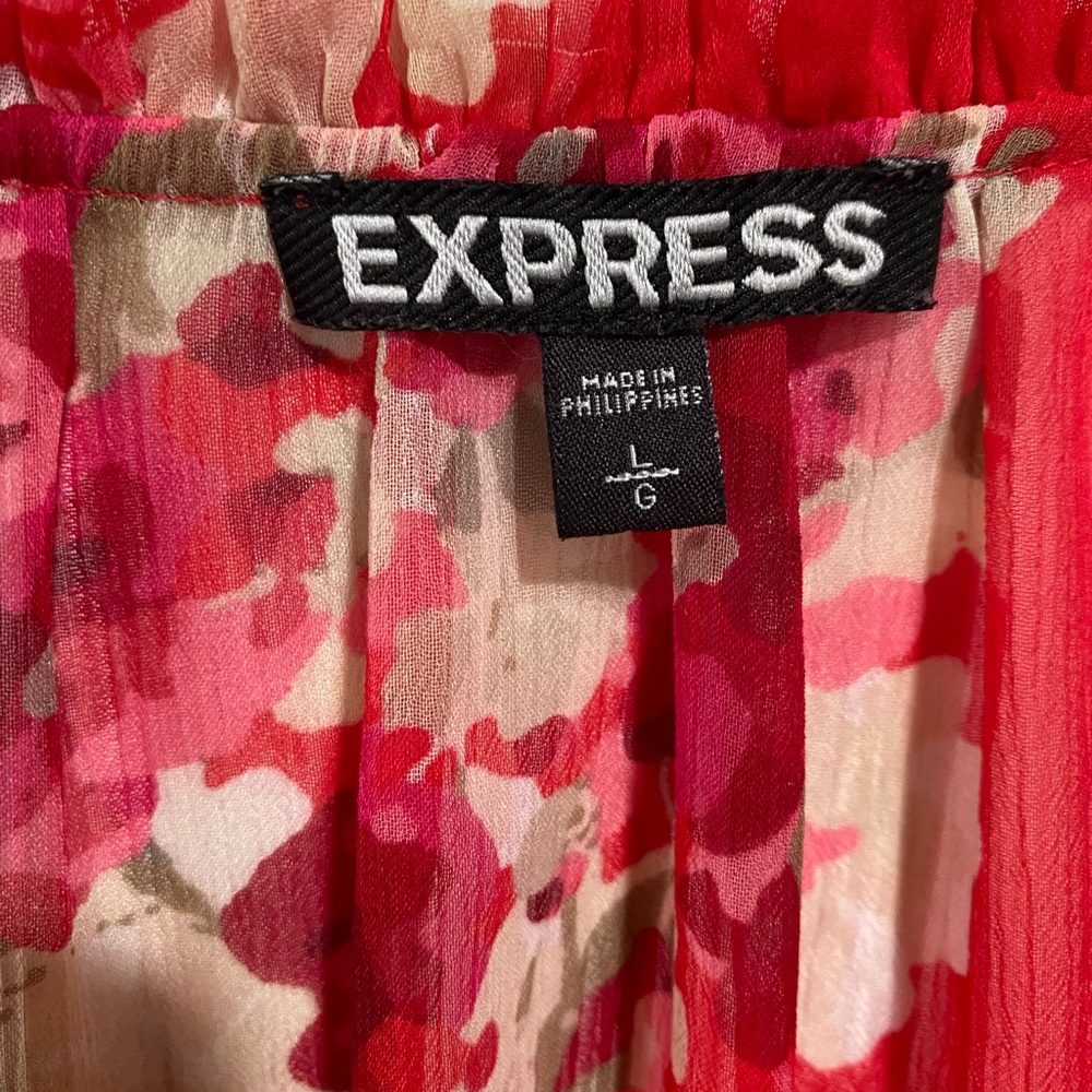 Express Red Ruffled 3/4 Sleeve Blouse - Picture 2 of 3